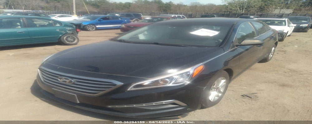 5NPE24AF5FH004907 2015 HYUNDAI SONATA photo no. 2