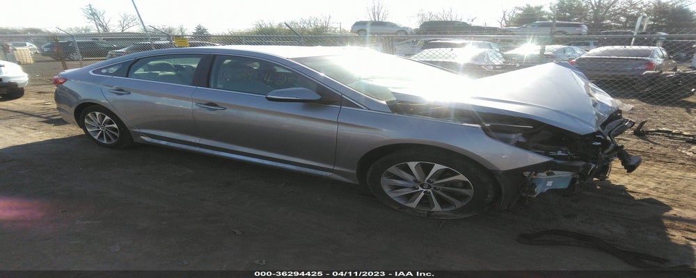 5NPE34AF2FH053009 2015 HYUNDAI SONATA photo no. 3