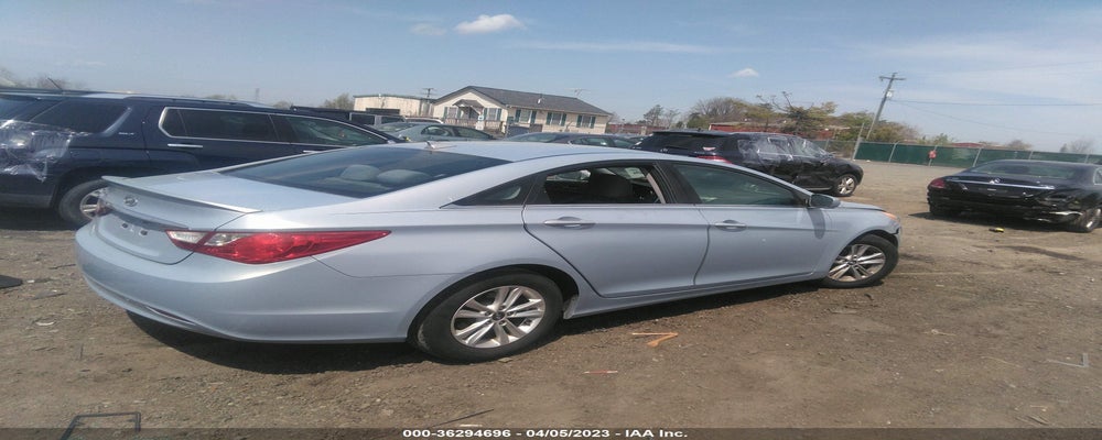 5NPEB4AC4DH740157 2013 HYUNDAI SONATA photo no. 4