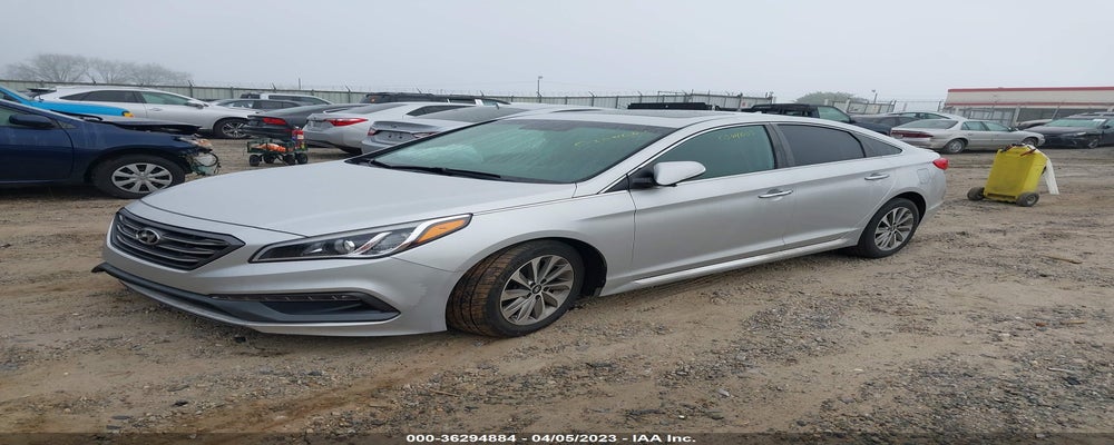 5NPE34AF8HH467480 2017 HYUNDAI SONATA photo no. 2