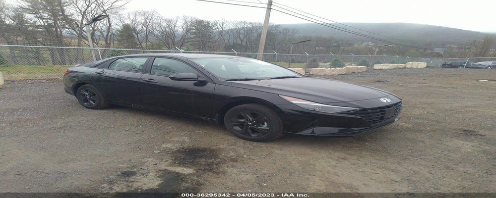 KMHLM4AG9NU365888 2022 HYUNDAI ELANTRA photo no. 10