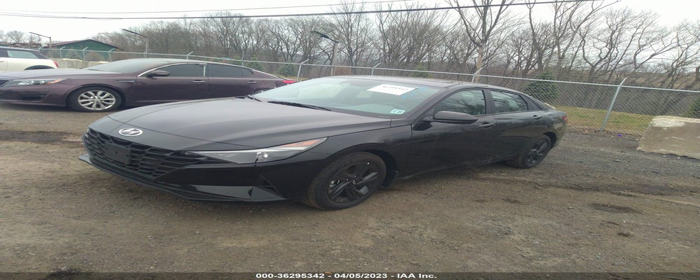 KMHLM4AG9NU365888 2022 HYUNDAI ELANTRA photo no. 2