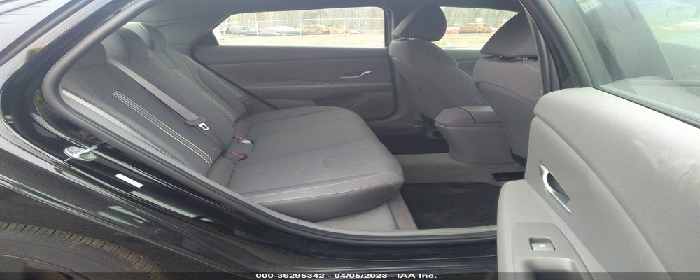 KMHLM4AG9NU365888 2022 HYUNDAI ELANTRA photo no. 8