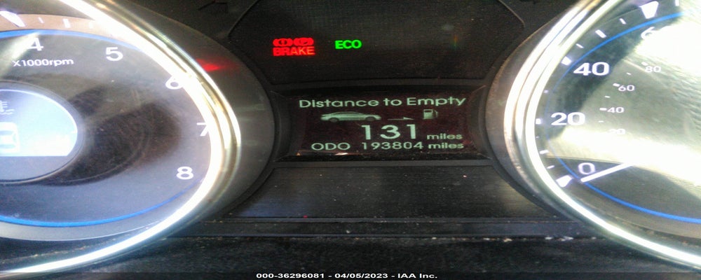 5NPEC4ACXBH283204 2011 HYUNDAI SONATA photo no. 7