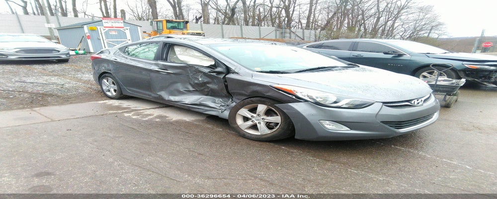 5NPDH4AE8DH309946 2013 HYUNDAI ELANTRA photo no. 6