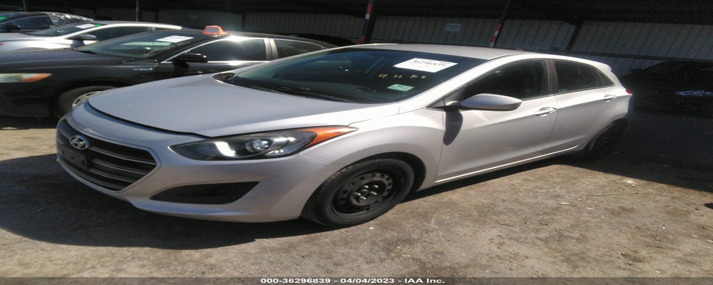 KMHD35LH6HU365516 2017 HYUNDAI ELANTRA GT photo no. 2