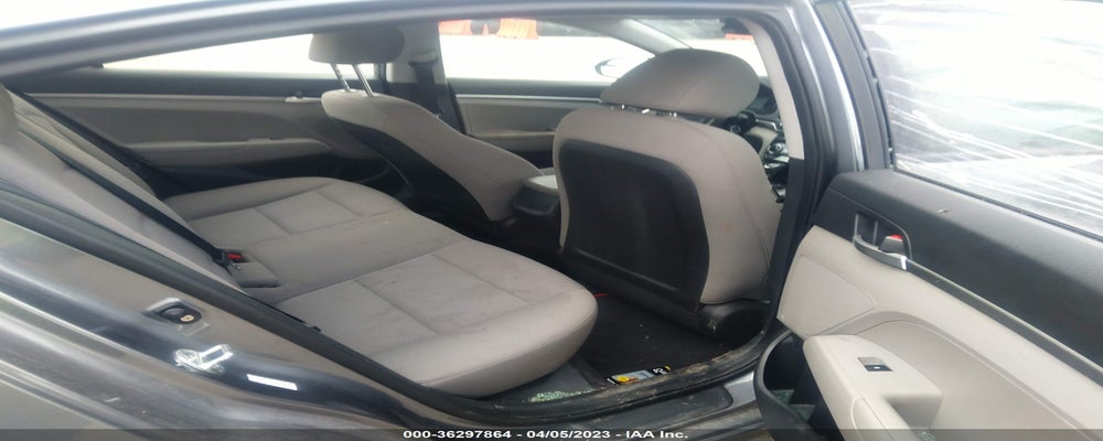 KMHD74LF2KU829664 2019 HYUNDAI ELANTRA photo no. 8