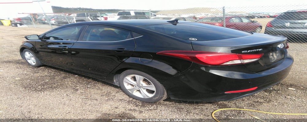 KMHDH4AE9GU490576 2016 HYUNDAI ELANTRA photo no. 3