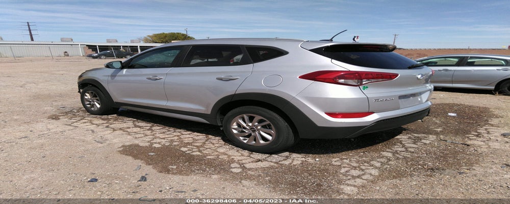 KM8J3CA44HU483880 2017 HYUNDAI TUCSON photo no. 3
