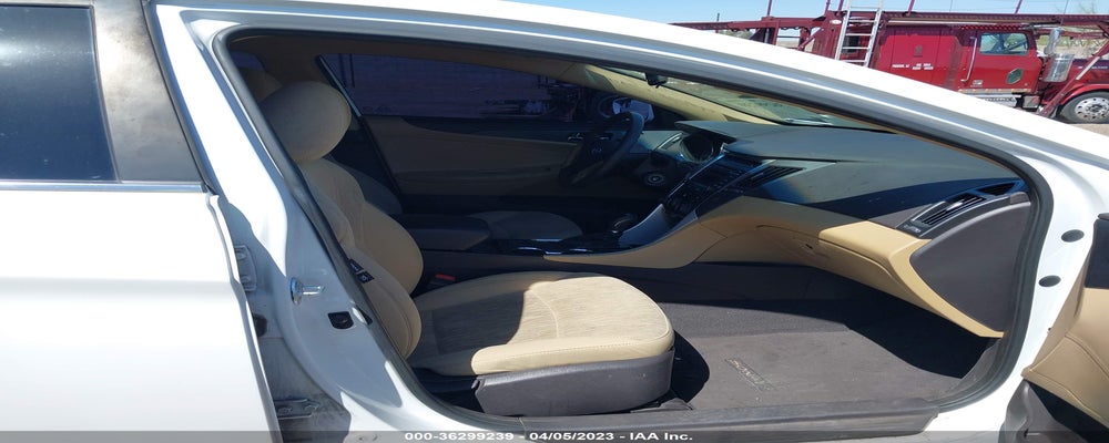 5NPEB4ACXEH848493 2014 HYUNDAI SONATA photo no. 5