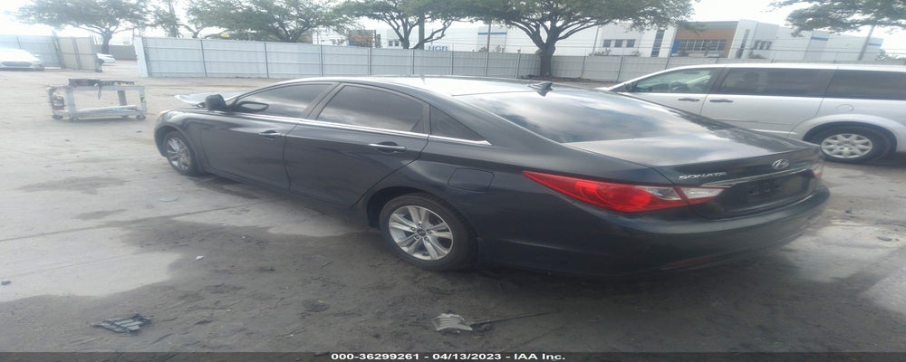 5NPEB4AC1BH240034 2011 HYUNDAI SONATA photo no. 3