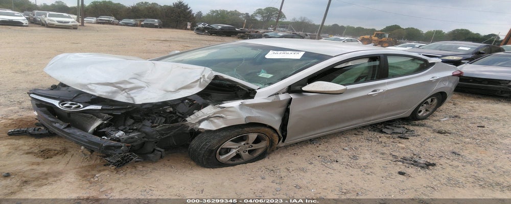 5NPDH4AE0FH615798 2015 HYUNDAI ELANTRA photo no. 2