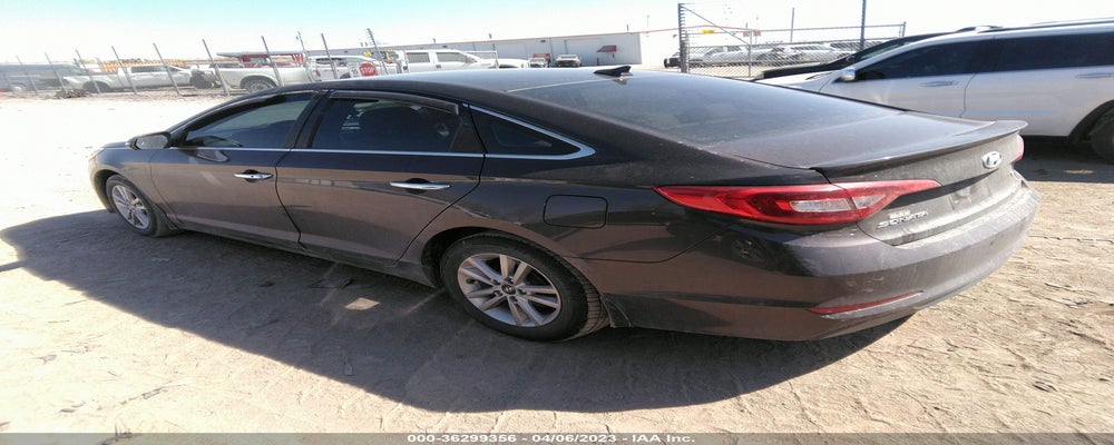 5NPE24AA4FH219795 2015 HYUNDAI SONATA photo no. 3
