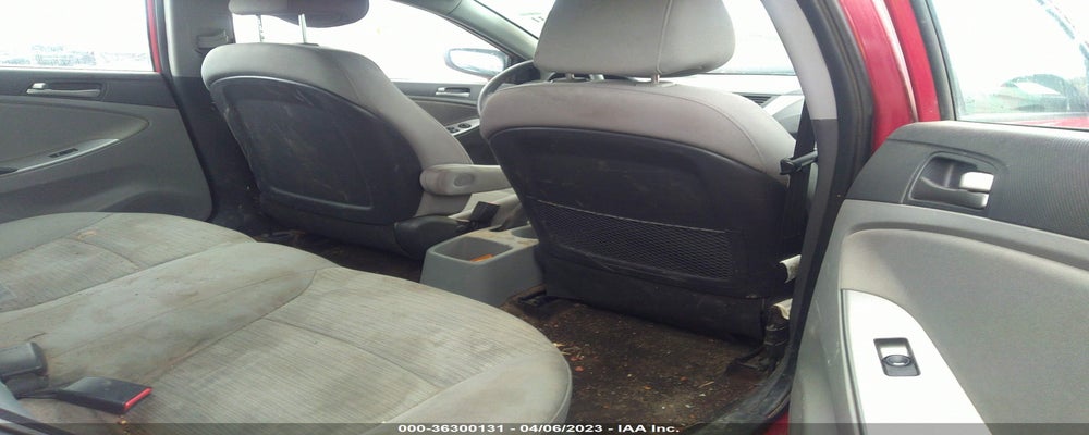 KMHCT4AE2HU221881 2017 HYUNDAI ACCENT photo no. 8