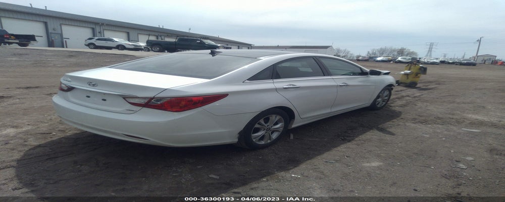 5NPEC4AC1CH454780 2012 HYUNDAI SONATA photo no. 4