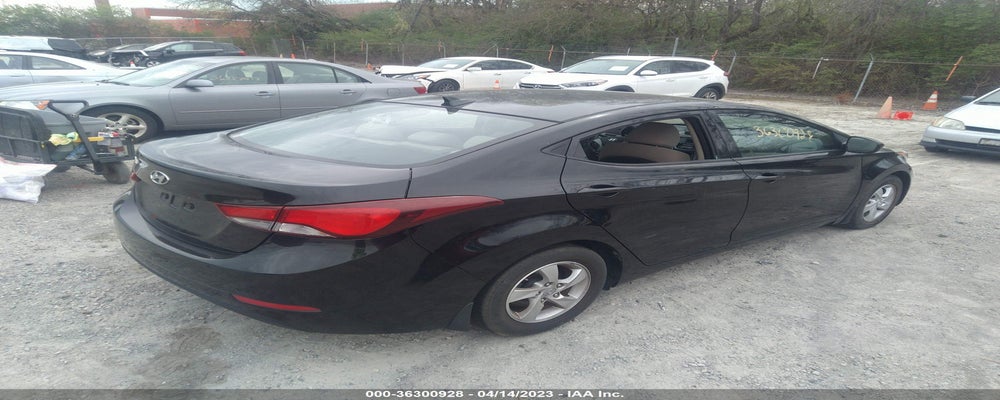 KMHDH4AE1FU342243 2015 HYUNDAI ELANTRA photo no. 4