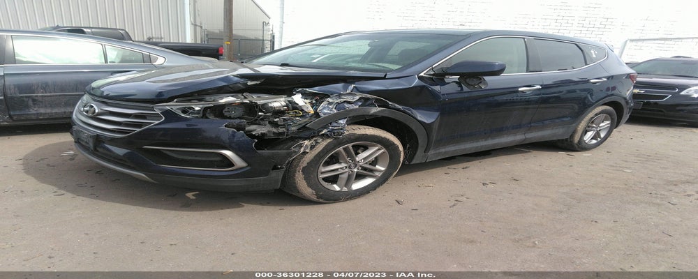 5XYZTDLBXHG410569 2017 HYUNDAI SANTA FE SPORT photo no. 2