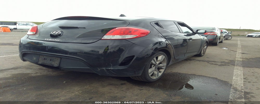 KMHTC6AD8CU022815 2012 HYUNDAI VELOSTER photo no. 4