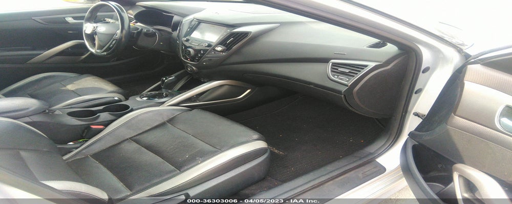 KMHTC6AE4GU300690 2016 HYUNDAI VELOSTER photo no. 5
