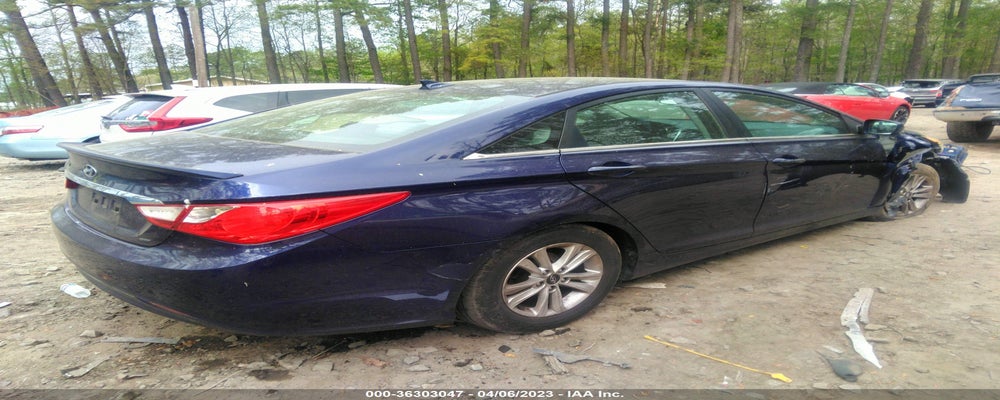 5NPEB4AC7DH663977 2013 HYUNDAI SONATA photo no. 4
