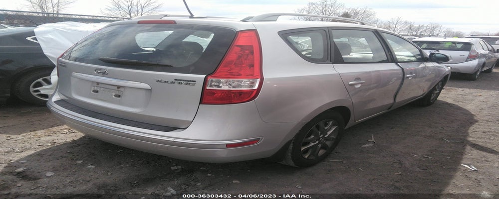 KMHDC8AE0CU135957 2012 HYUNDAI ELANTRA TOURING photo no. 4
