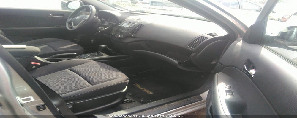 KMHDC8AE0CU135957 2012 HYUNDAI ELANTRA TOURING photo no. 5