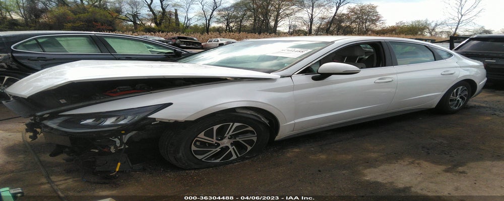 KMHL24JJ8LA015958 2020 HYUNDAI SONATA HYBRID photo no. 2