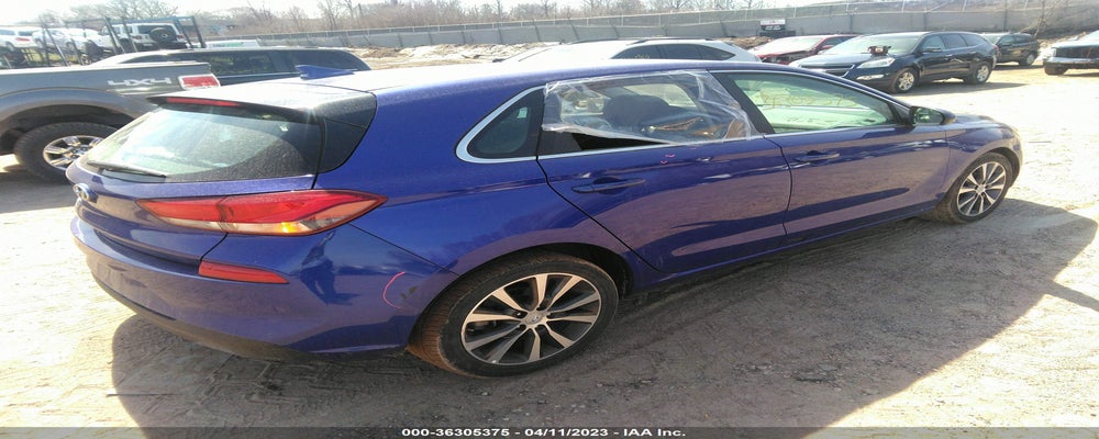 KMHH35LE5KU115022 2019 HYUNDAI ELANTRA GT photo no. 4