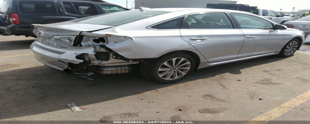 5NPE34AF1FH033785 2015 HYUNDAI SONATA photo no. 4