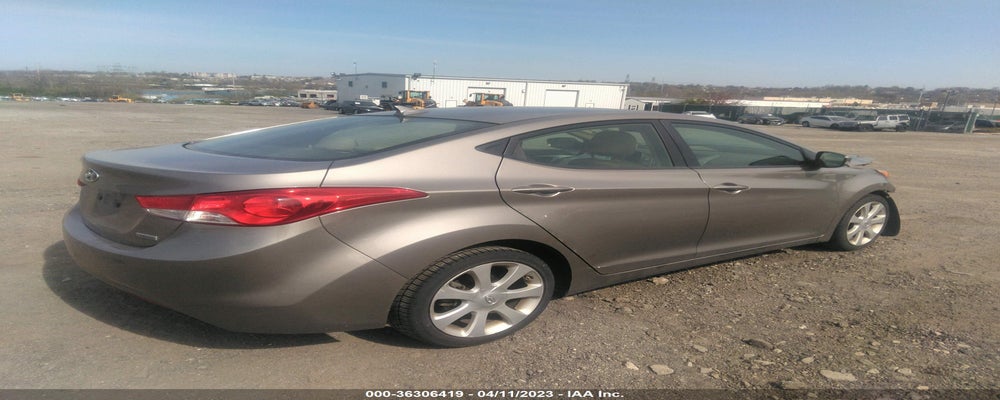 5NPDH4AE8DH454789 2013 HYUNDAI ELANTRA photo no. 4
