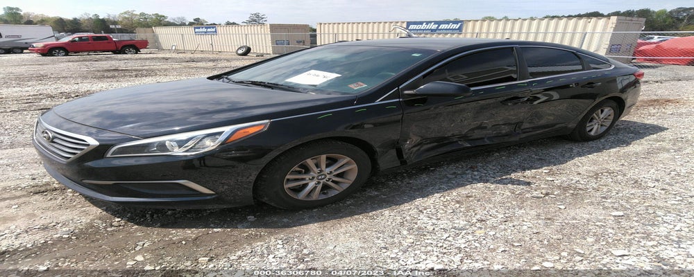 5NPE24AF2HH537123 2017 HYUNDAI SONATA photo no. 2
