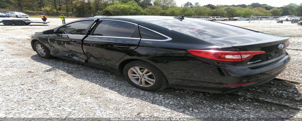 5NPE24AF2HH537123 2017 HYUNDAI SONATA photo no. 3