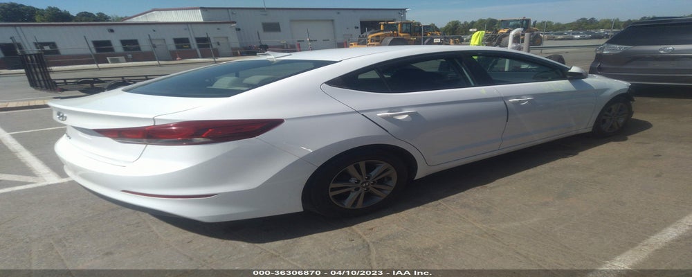 5NPD84LF6HH026795 2017 HYUNDAI ELANTRA photo no. 4
