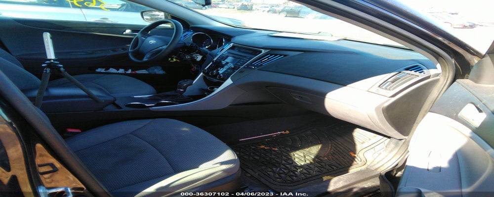 5NPEB4AC2EH885201 2014 HYUNDAI SONATA photo no. 5
