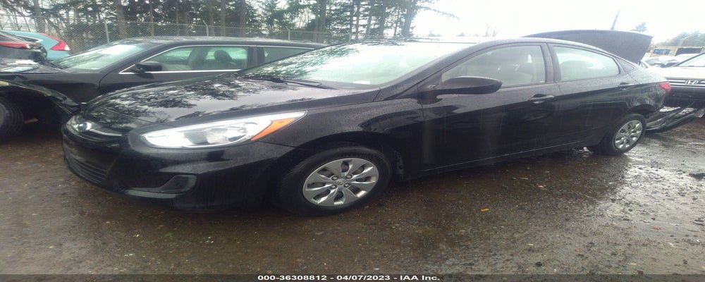 KMHCT4AE1HU357239 2017 HYUNDAI ACCENT photo no. 2