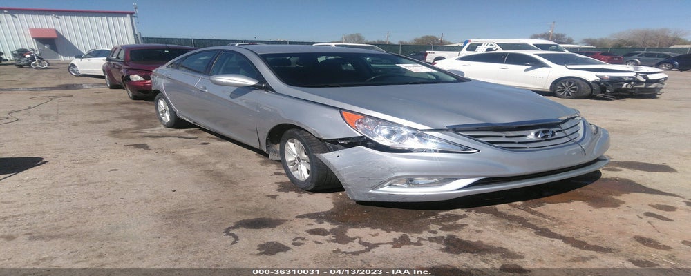 5NPEB4AC3DH691551 2013 HYUNDAI SONATA photo no. 4