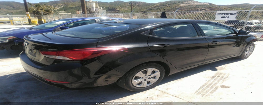 KMHDH4AE2GU647364 2016 HYUNDAI ELANTRA photo no. 4