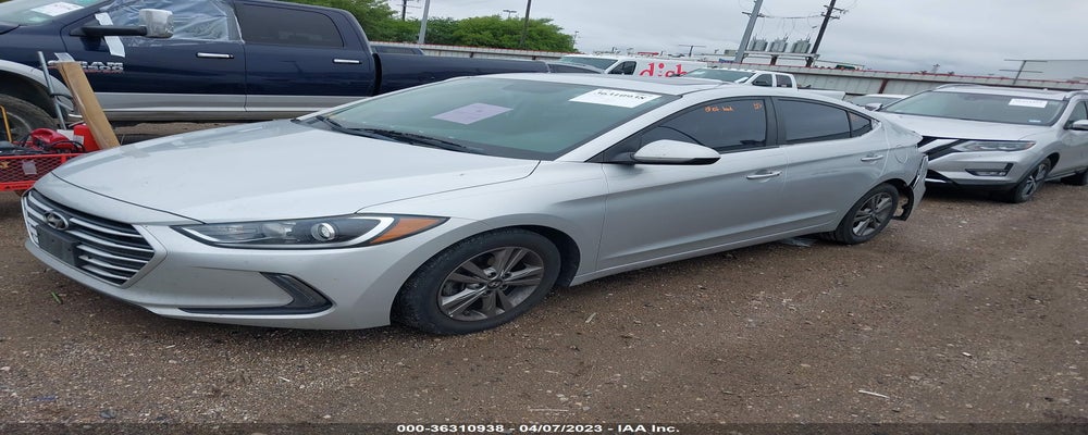 5NPD84LF3JH322041 2018 HYUNDAI ELANTRA photo no. 2