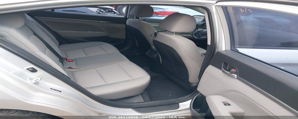 5NPD84LF3JH322041 2018 HYUNDAI ELANTRA photo no. 8