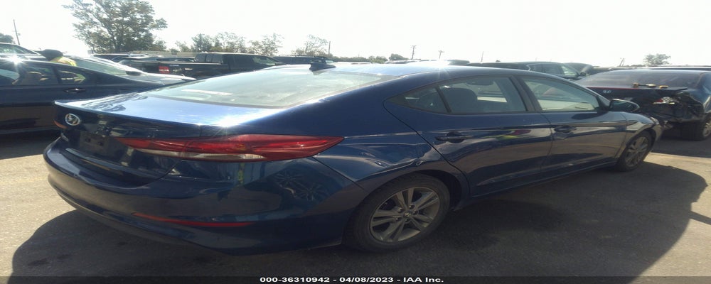 5NPD84LF3HH143671 2017 HYUNDAI ELANTRA photo no. 4