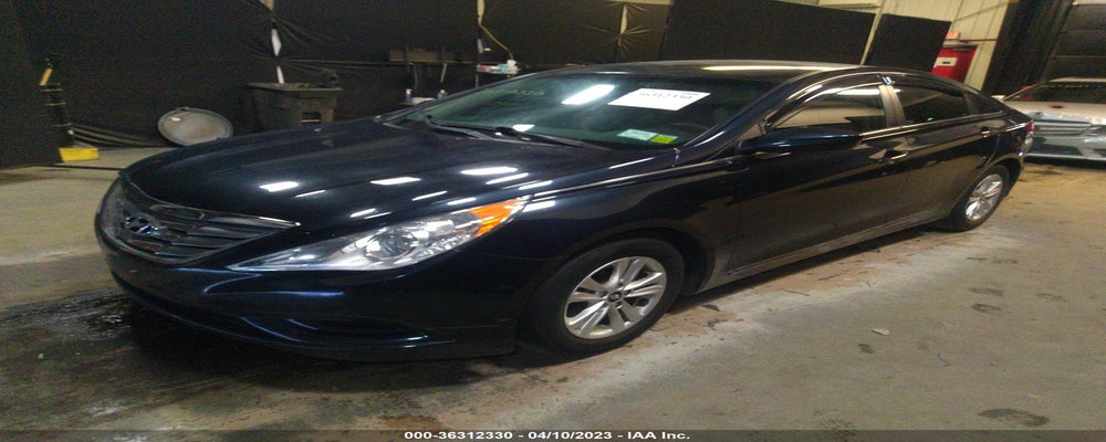 5NPEB4AC5DH748896 2013 HYUNDAI SONATA photo no. 2