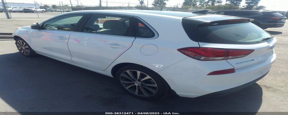 KMHH35LE0LU136863 2020 HYUNDAI ELANTRA GT photo no. 3
