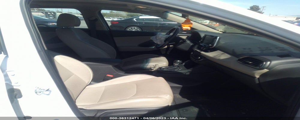 KMHH35LE0LU136863 2020 HYUNDAI ELANTRA GT photo no. 5