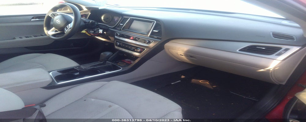 5NPE24AF2KH738382 2019 HYUNDAI SONATA photo no. 5