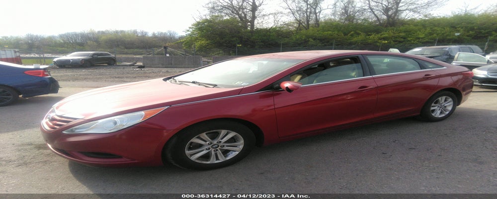 5NPEB4AC2DH684736 2013 HYUNDAI SONATA photo no. 2