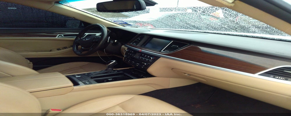 KMHGN4JE1FU032910 2015 HYUNDAI GENESIS photo no. 5
