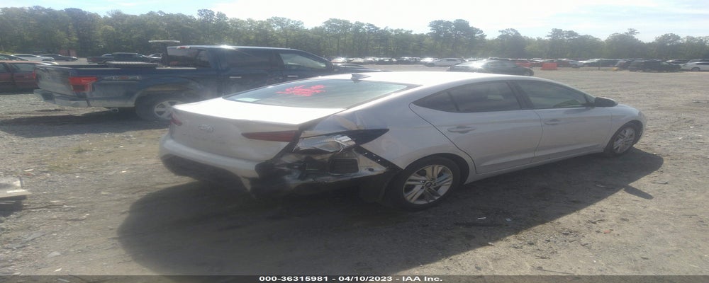 5NPD84LF4KH484942 2019 HYUNDAI ELANTRA photo no. 4