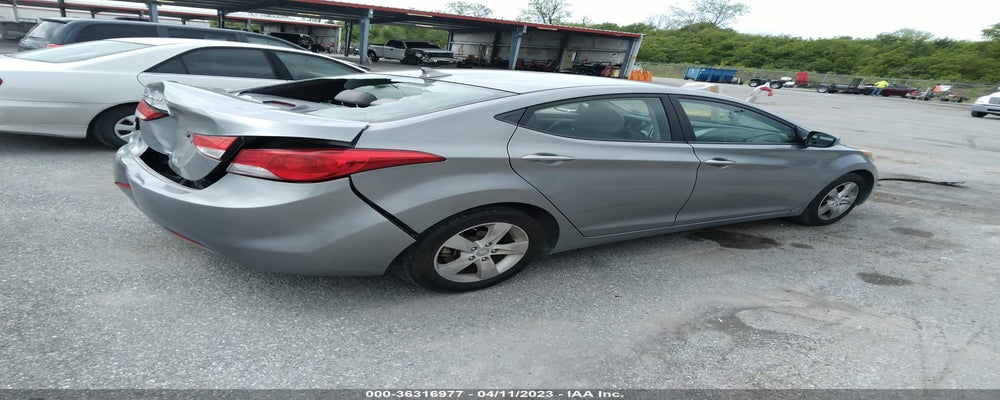 KMHDH4AE9DU996923 2013 HYUNDAI ELANTRA photo no. 4