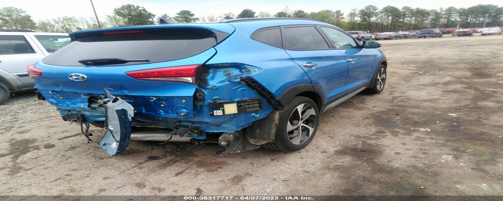 KM8J3CA27HU359388 2017 HYUNDAI TUCSON photo no. 4