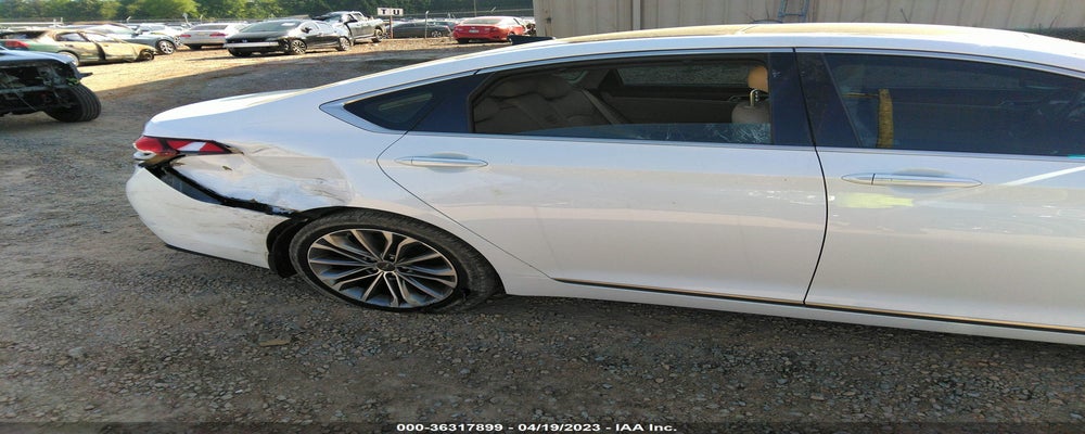 KMHGN4JE2FU046640 2015 HYUNDAI GENESIS photo no. 6